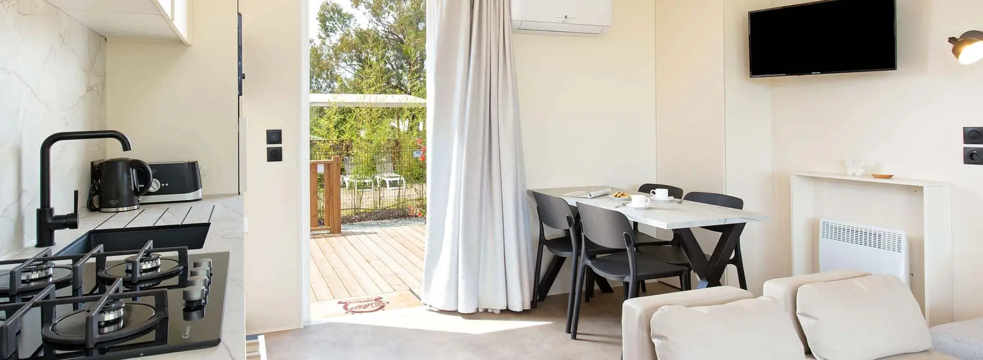 Mobil-home VIP SAFARI - Piscine et spa privatifs