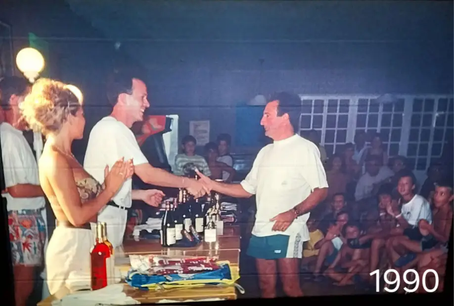 Prijsuitreiking op de camping in 1990 – Esterel Caravaning
